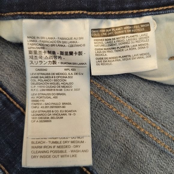 Levi’s Plus Size Denim Shorts Dark Wash Size 22W - Picture 7 of 9